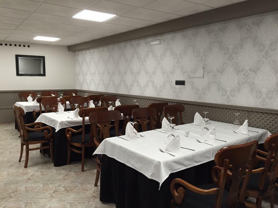 Hotel Restaurante Derby Carballino Bagian luar foto